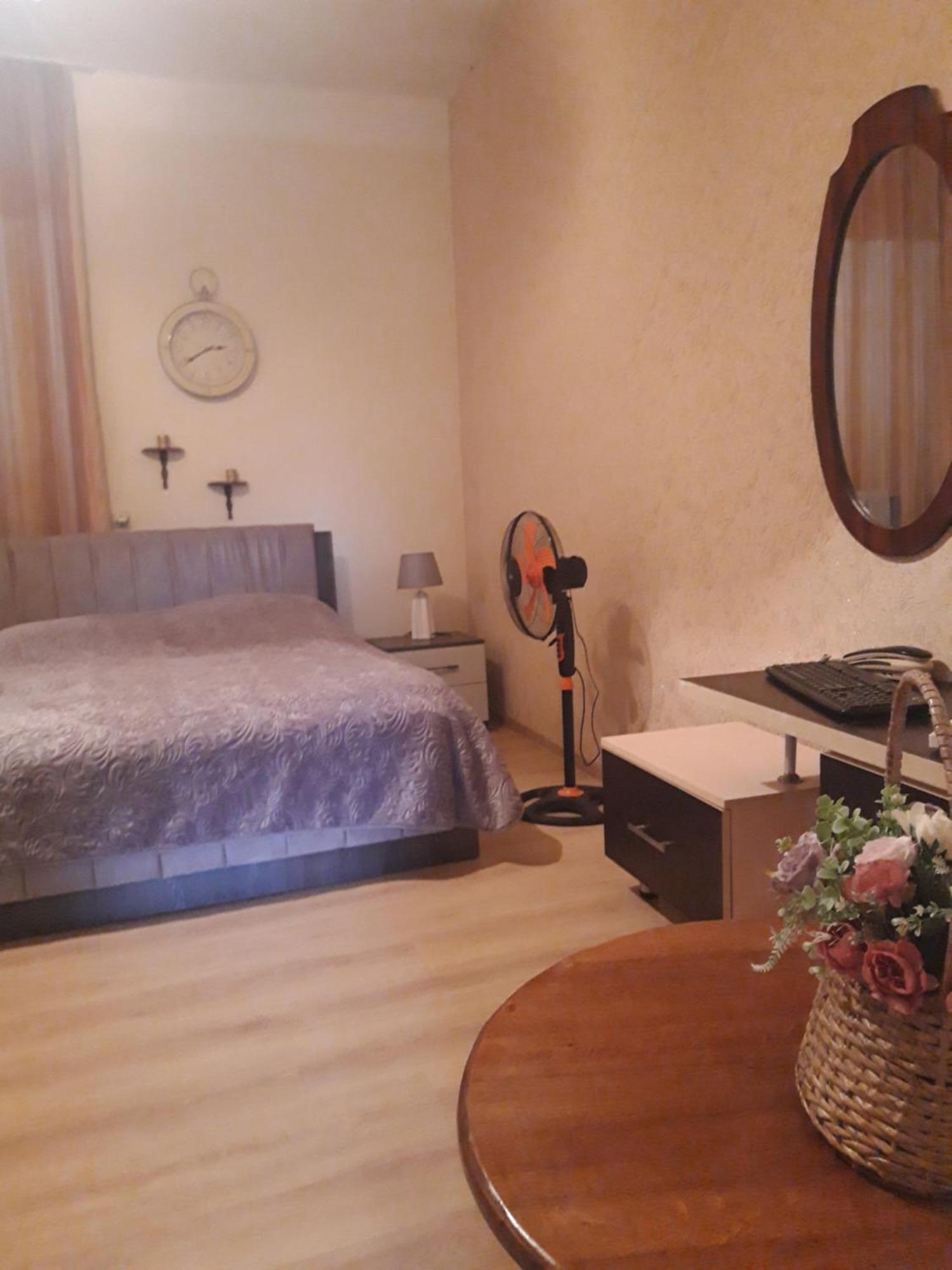 Guest House Gidi Signagi Quarto foto